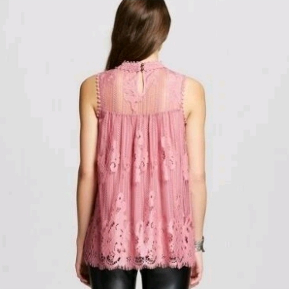 Women's Xhilaration Lace Mockneck Sleeveless Top Dusty Pink Large 🩷 - Picture 4 of 13